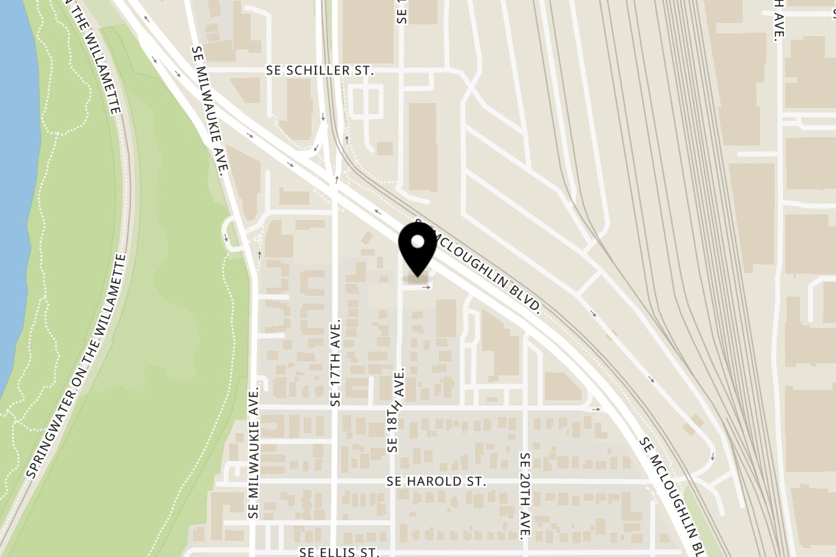 Map showing the location of Smash'd on 5145 SE McLoughlin Blvd Suite E in Portland